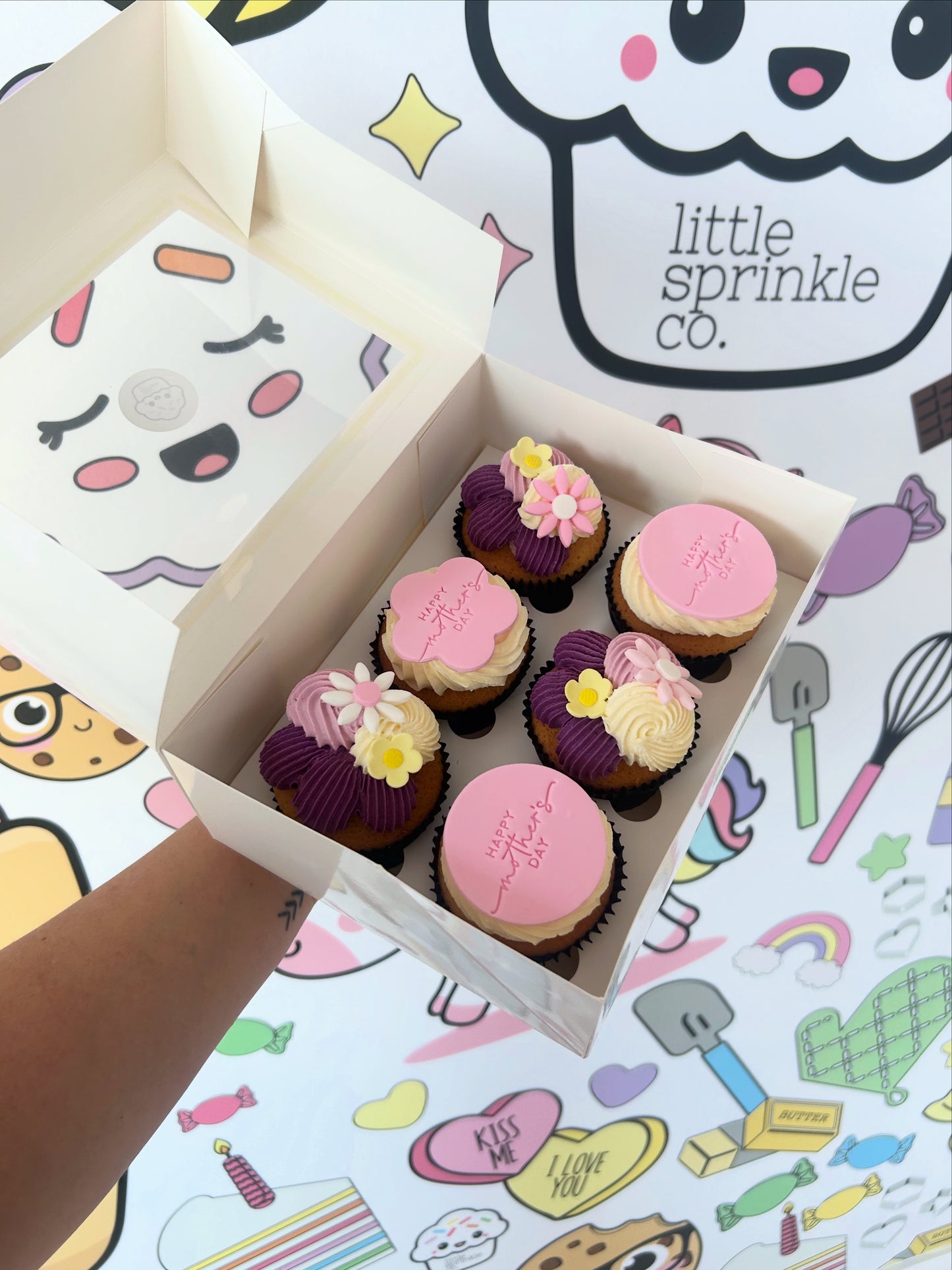 MUM'S CUPCAKES